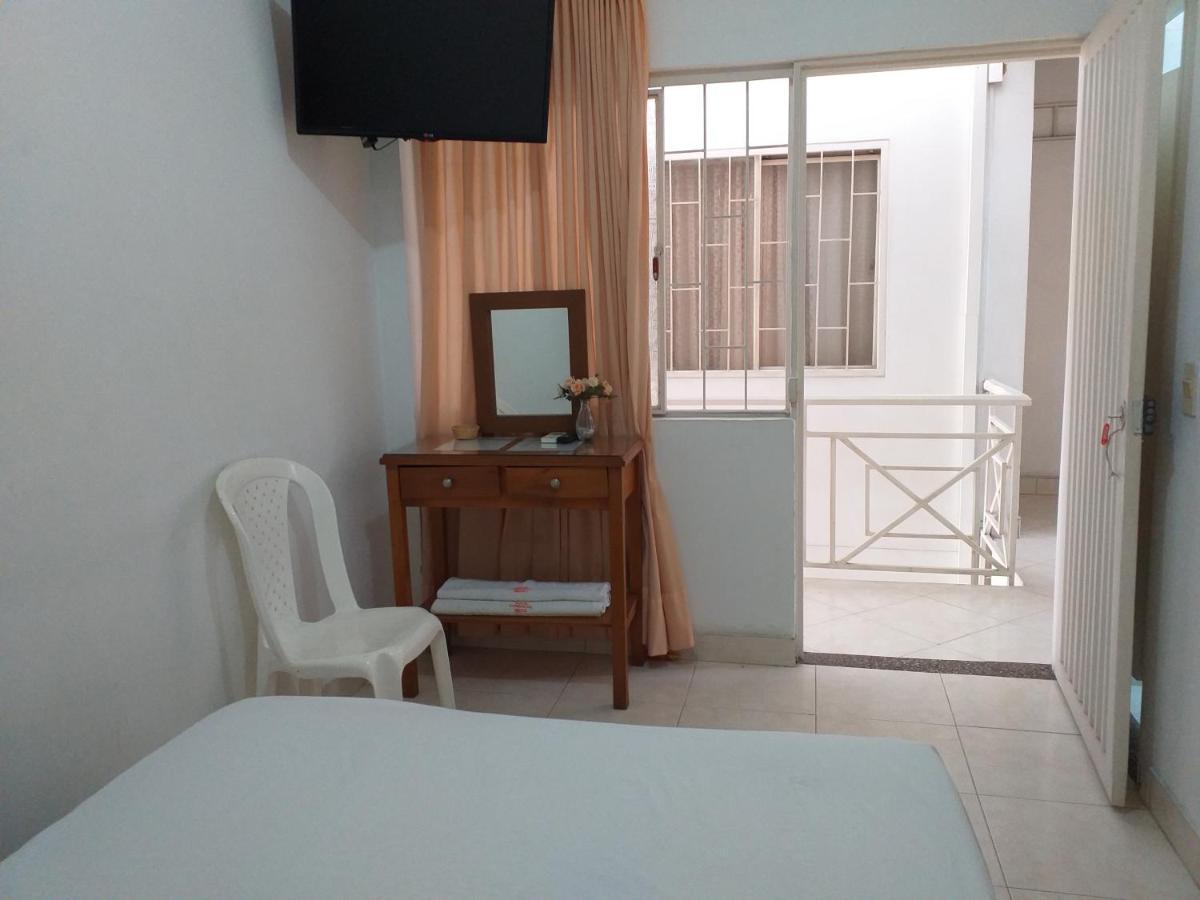 Hotel Comercial Neiva Neiva  Zewnętrze zdjęcie